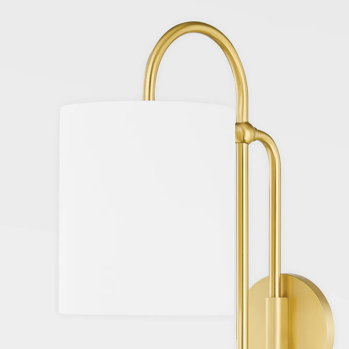 Caroline Plug-in Sconce