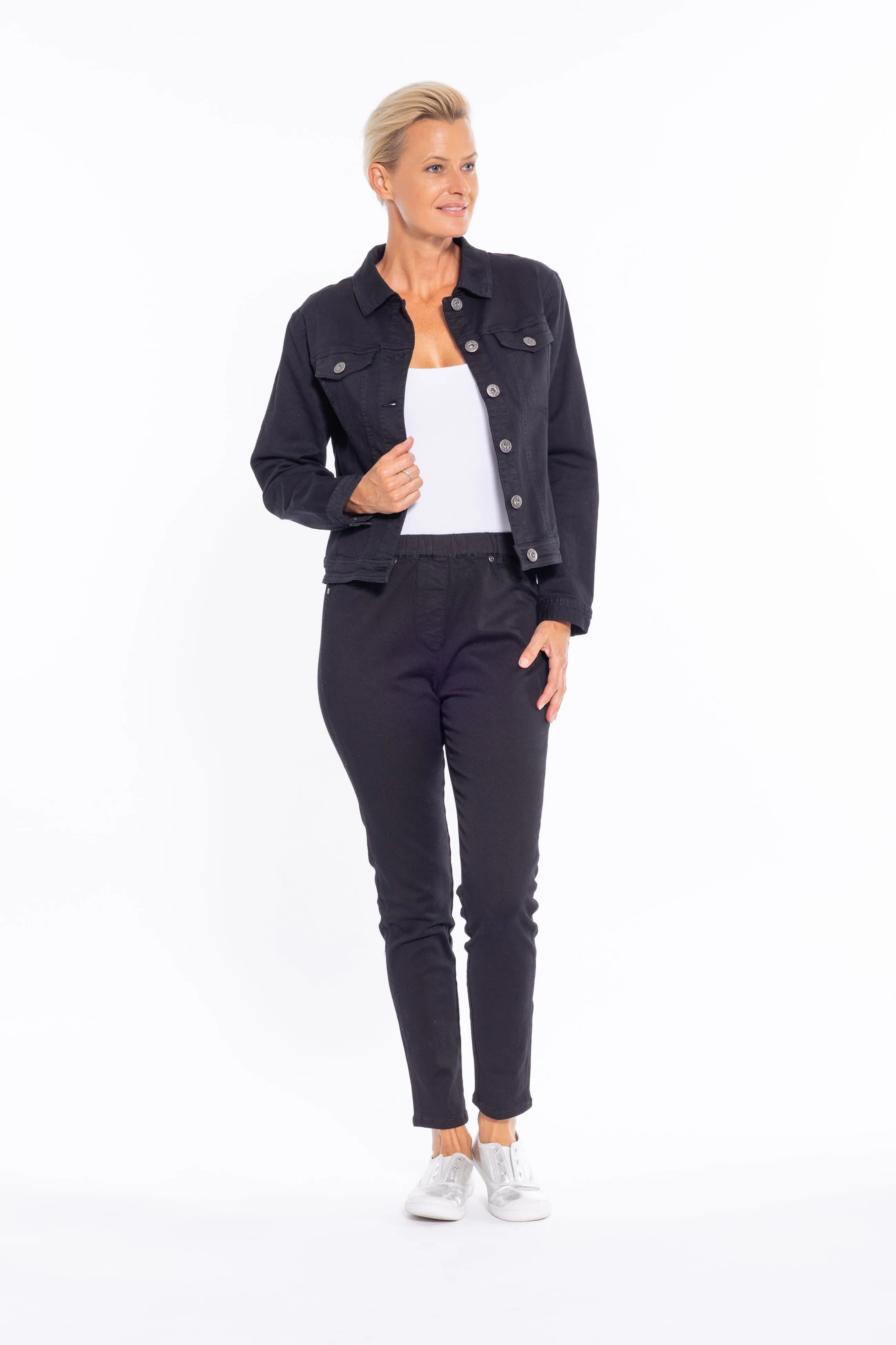 Classic Jeggings by Cafe Latte - Black