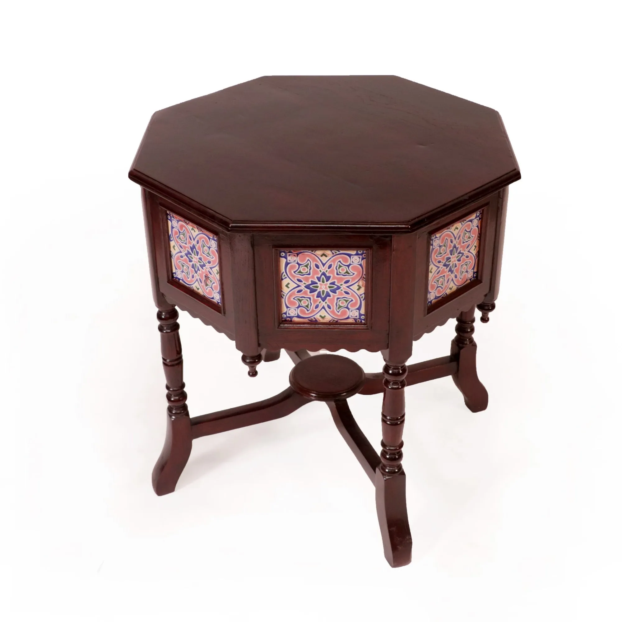 Classic Traditional Hexagonal Tiled Table