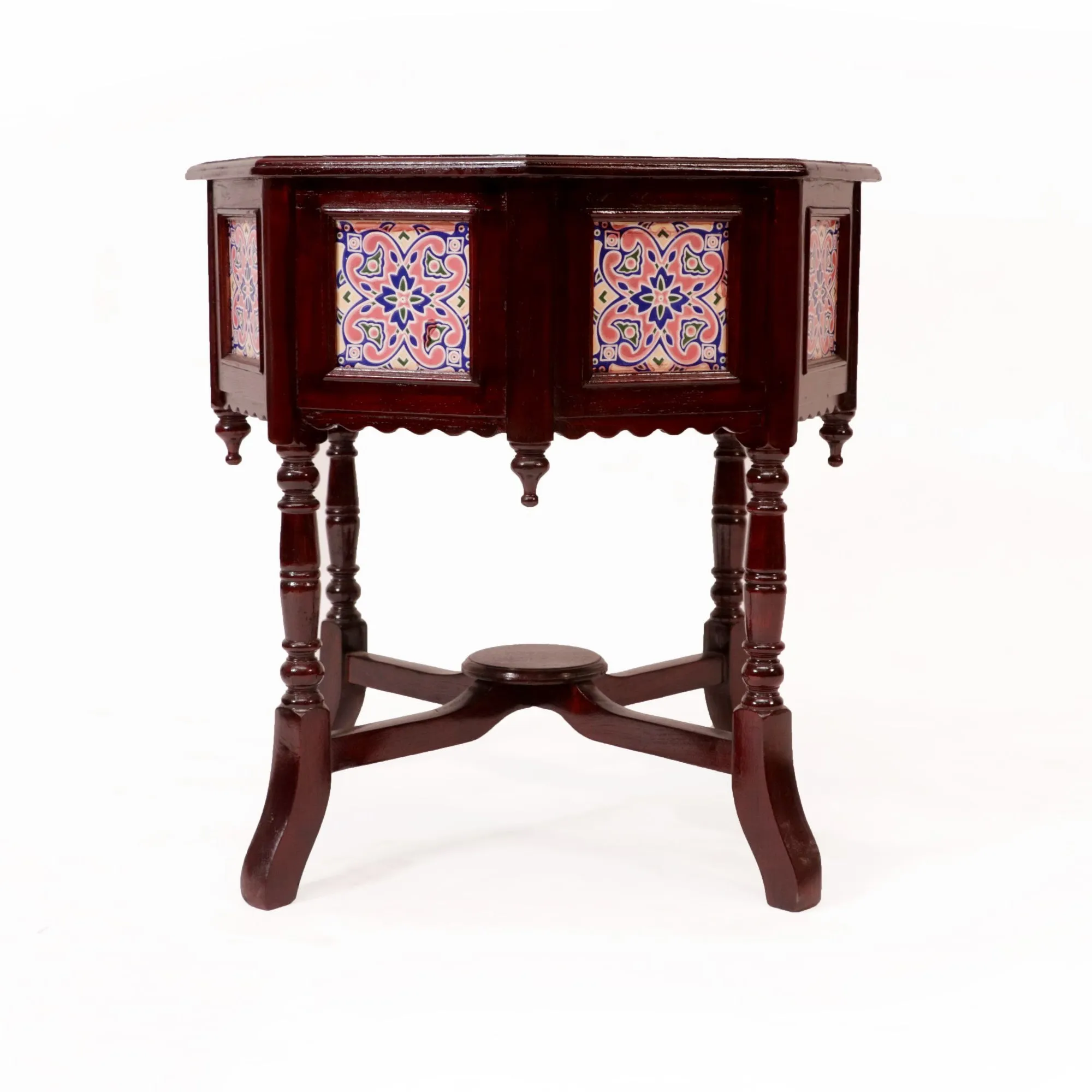 Classic Traditional Hexagonal Tiled Table
