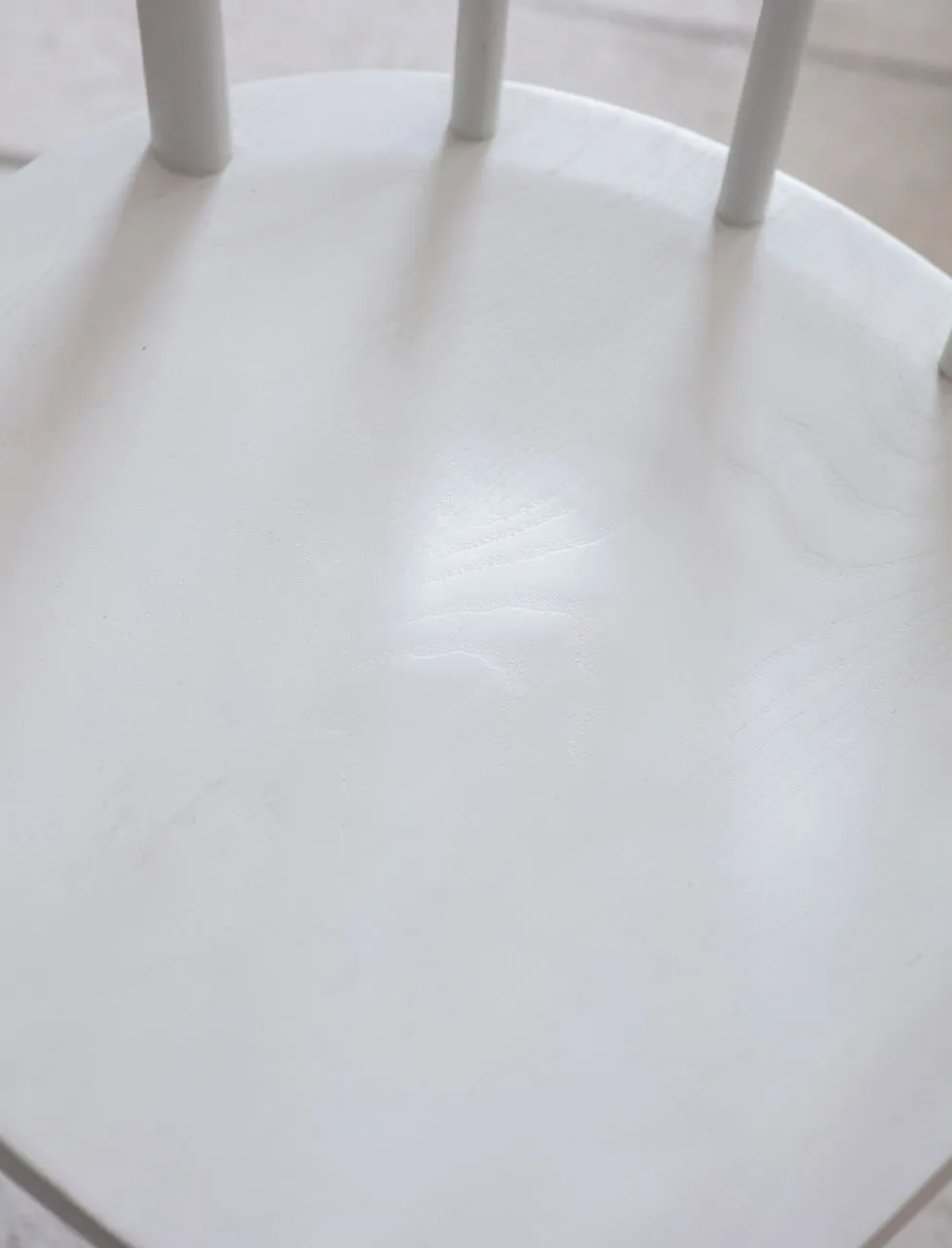 Garden Trading Spindle Armchair – Lily White