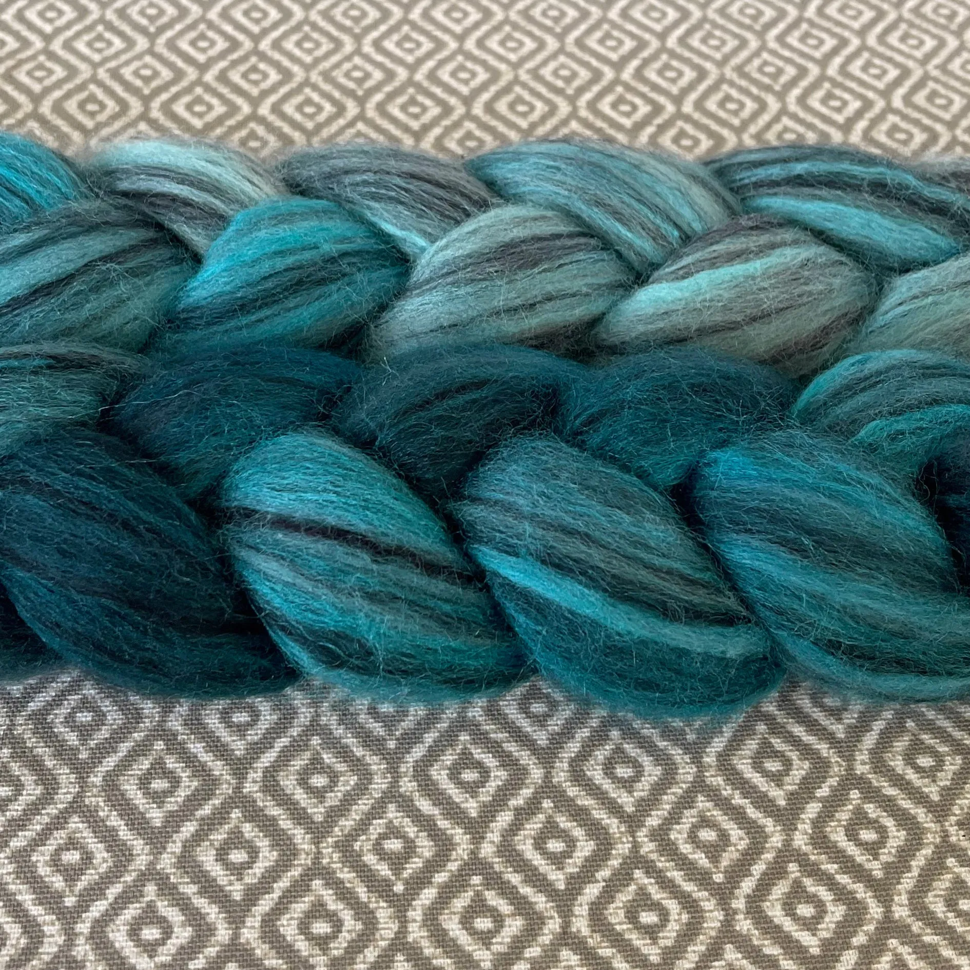 Polwarth Black Bamboo Silk Roving - Shades of Turquoise