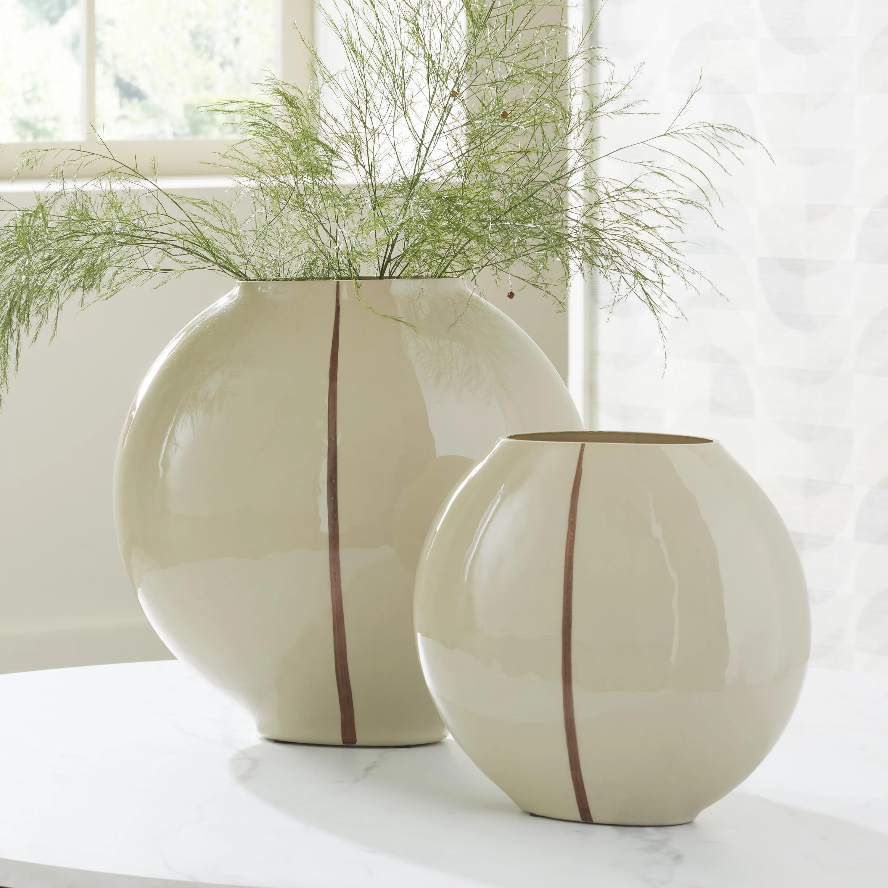 Signature Design by Ashley Sheabourne A2000702 Vase